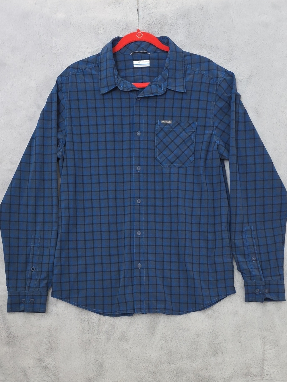 Columbia Navy and Black Plaid Casual Button-Down Shirt